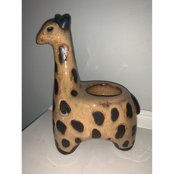 Ceramic Giraffe-Shaped figurine candle holder. - Picture 1 of 10